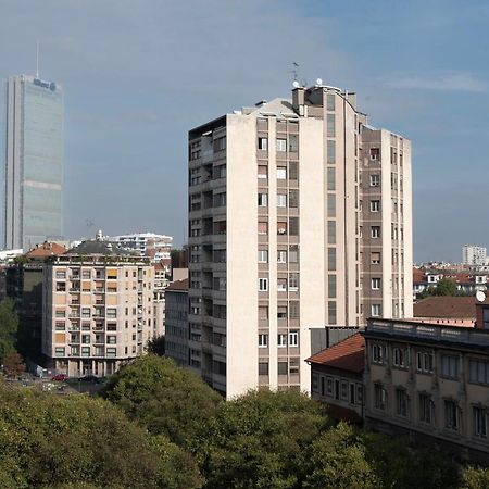 Ferienwohnung Youhosty - Buonarroti 15 Mailand Exterior foto